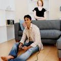 Bizarro: Mulher agride namorado fã de videogames